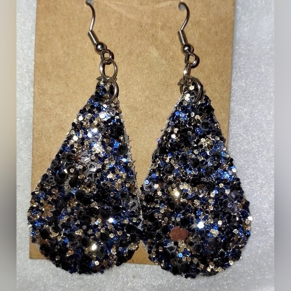 Party Glitter Teardrop-shaped Earrings - Picture 3 of 10